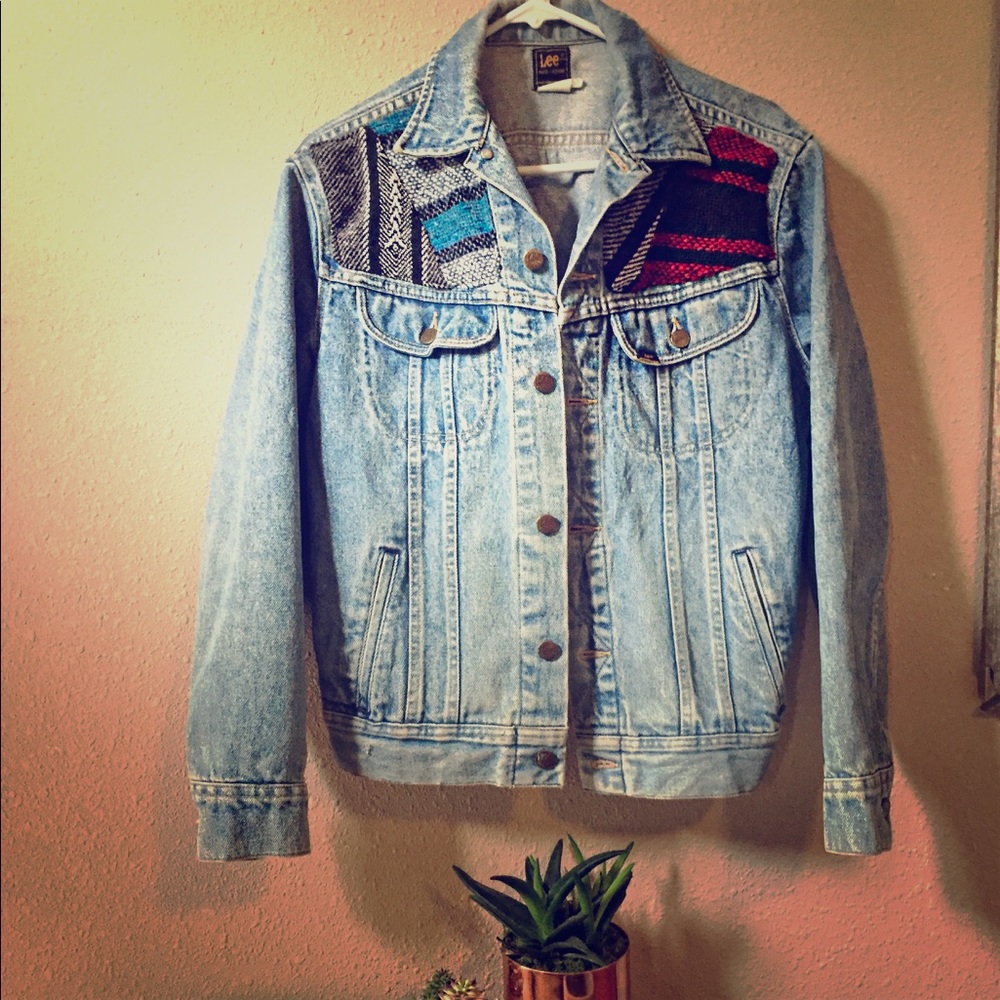 Vintage Levi Aztec Denim Jacket - Picture 2 of 5